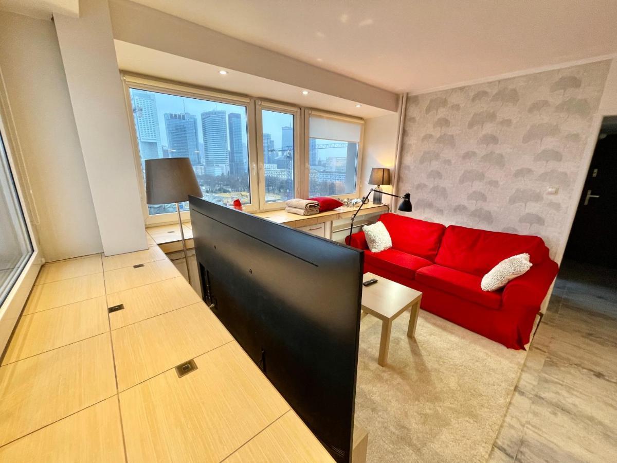 Love Metro Wifi 300Mbs 65'Tv Netflix Hbo Appletv+ Varşova Dış mekan fotoğraf